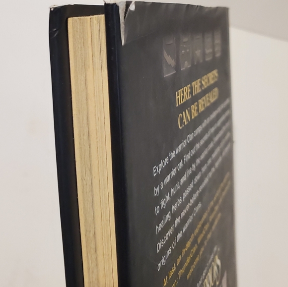 Warriors Erin Hunter 7 Book Set w/2 - 1st Edition Hardcovers & 5 Paperbacks - Picture 10 of 15